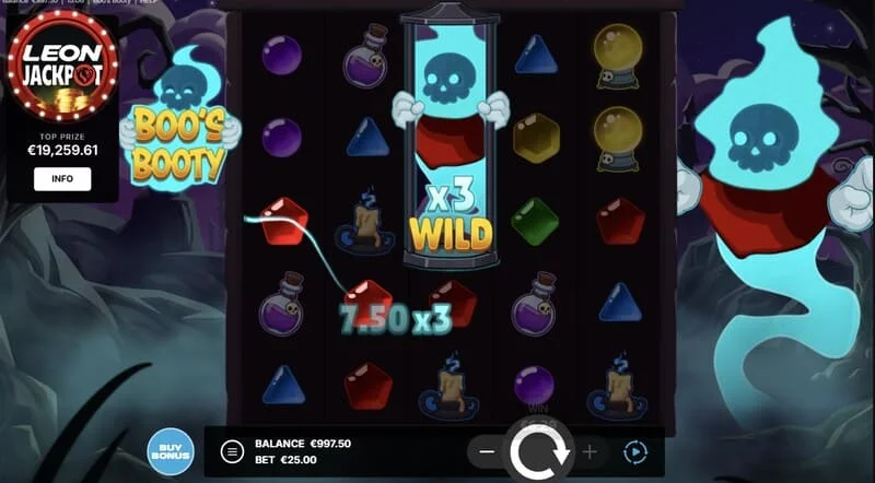 Boo's Booty - win in the base game with an Expanding symbol